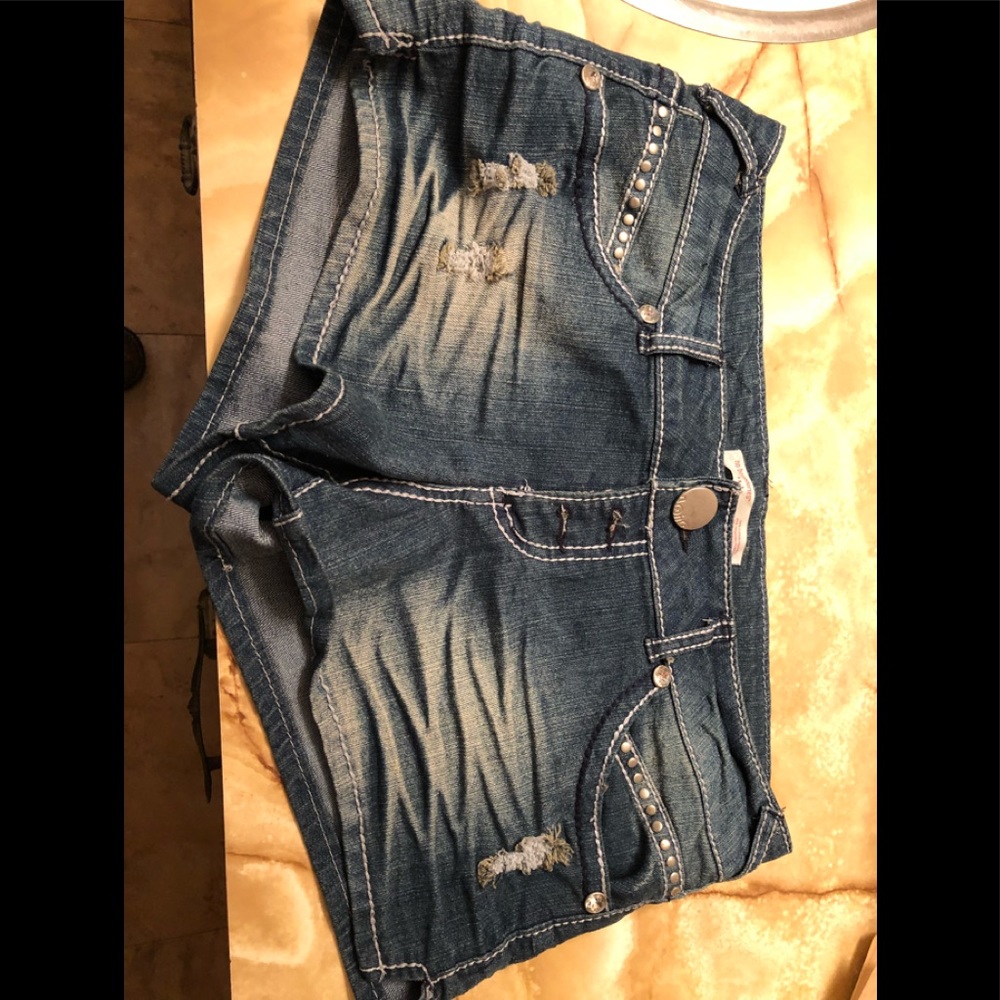 Ladies blue jean shorts